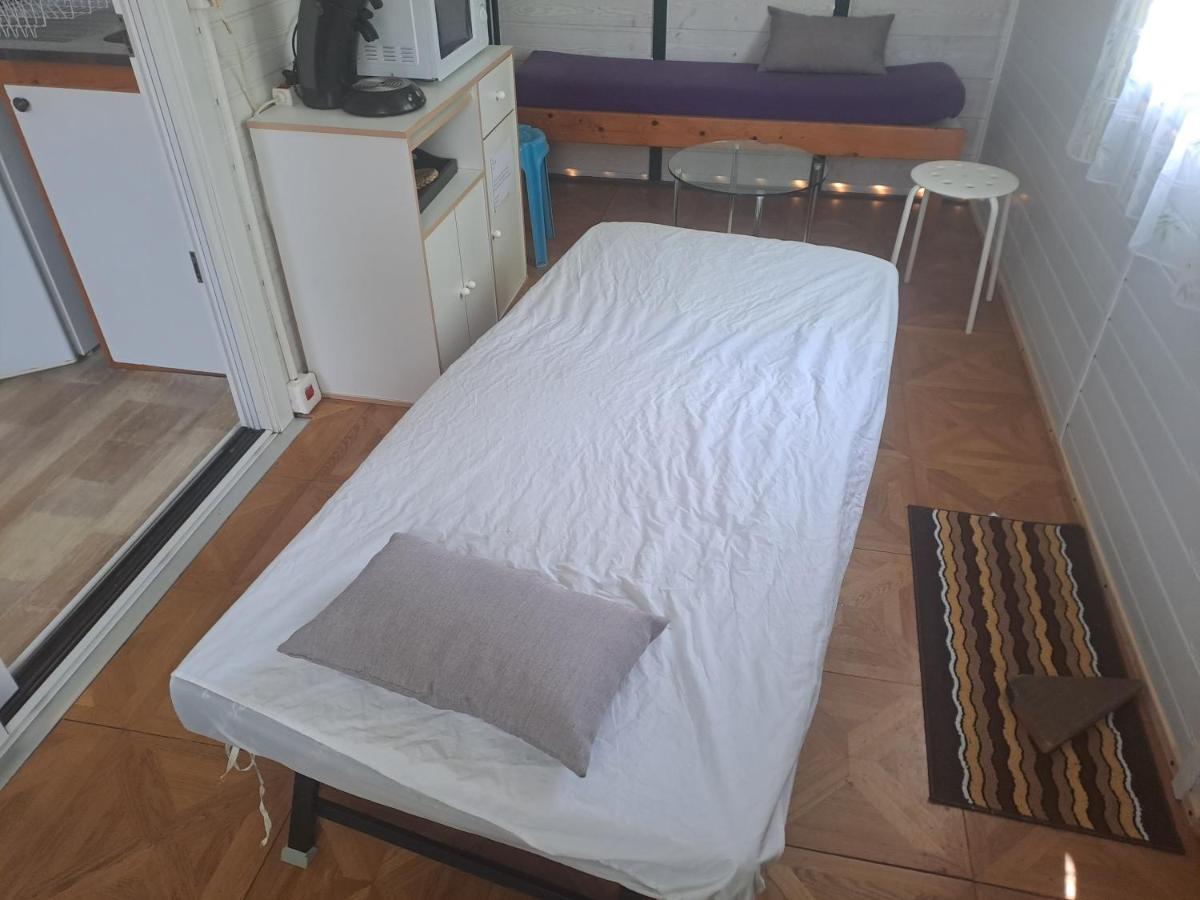 Chalet Privé: Camping 4 Étoiles pour 5 Personnes Hotel Foix Exterior photo