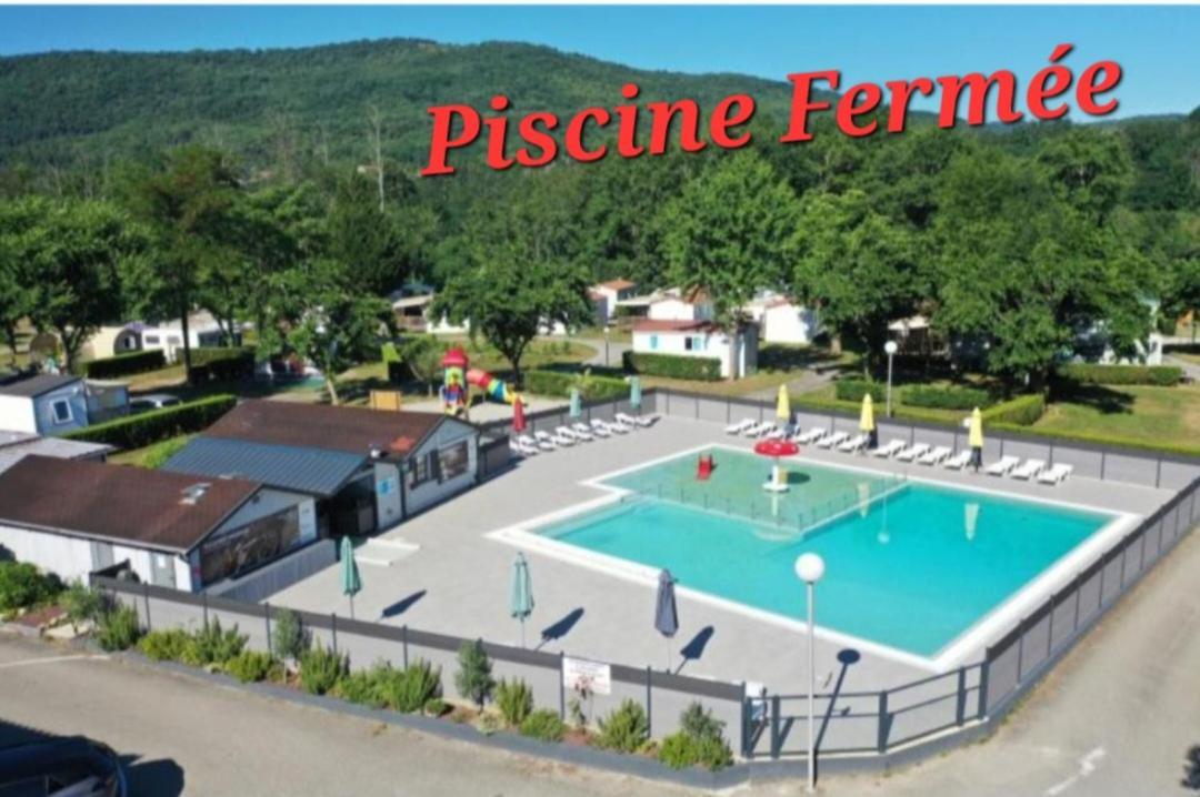 Chalet Privé: Camping 4 Étoiles pour 5 Personnes Hotel Foix Exterior photo